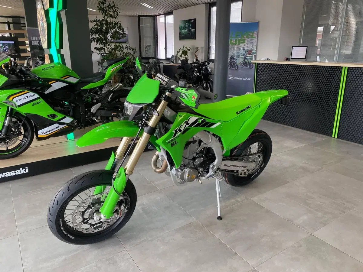 Kawasaki KX450 (2026) (2)
