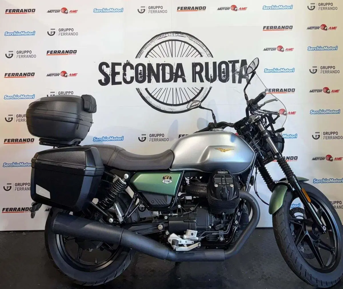Moto Guzzi V7 Stone Centenario (2021 - 22)