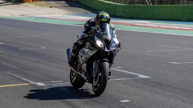 Incidente fatale a Vallelunga durante le prove libere: muore motociclista di 39 anni