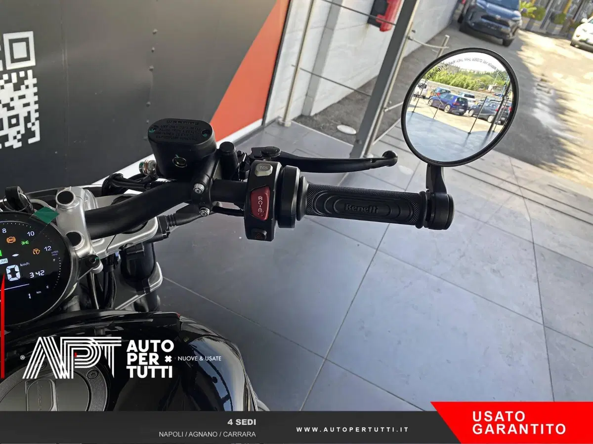Benelli Leoncino 400 Bobber (2026) (13)