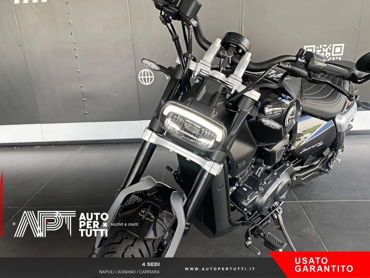 Benelli Leoncino 400 Bobber (2026) (17)