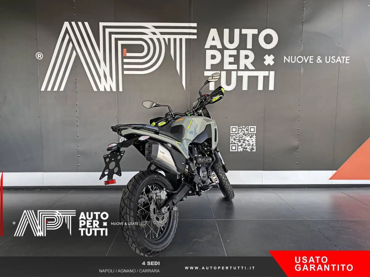 Benelli BKX 300 (2026) (4)