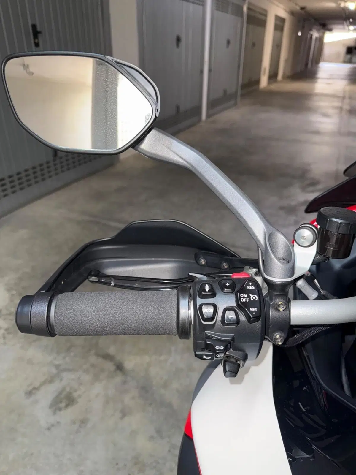 Ducati Multistrada V4 S (2021 - 24) (6)