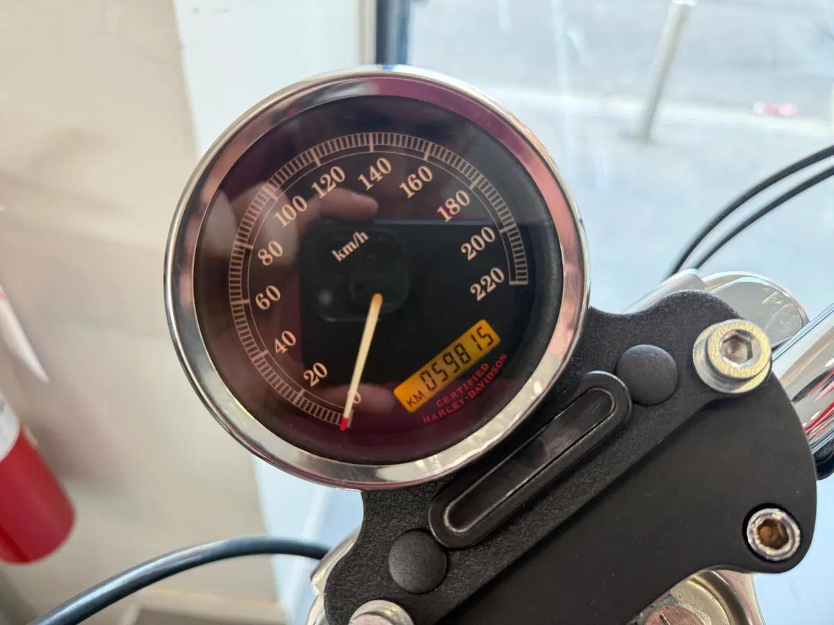 Harley-Davidson 883 Custom (2001 - 05) - XL 53C (7)