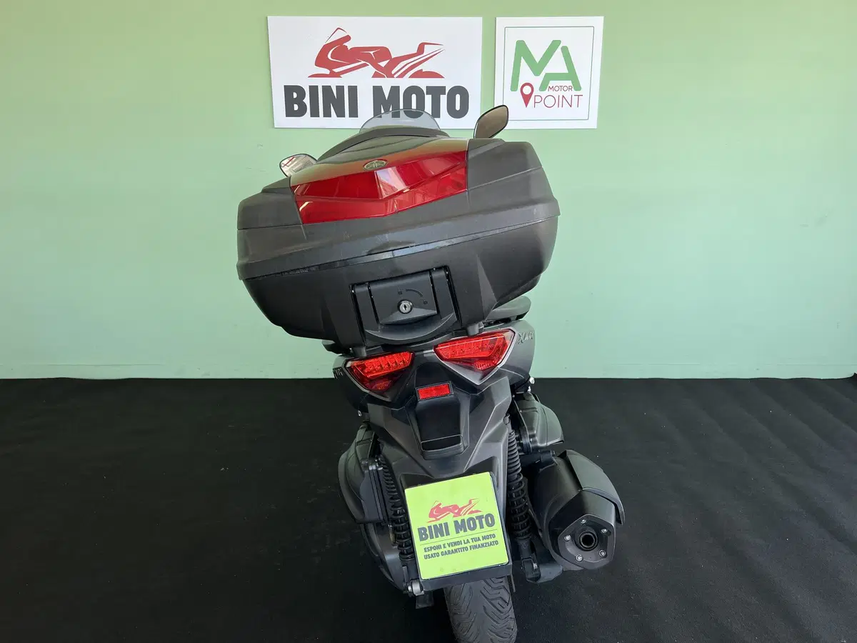 Yamaha X-Max 400 ABS (2013 - 16) (7)