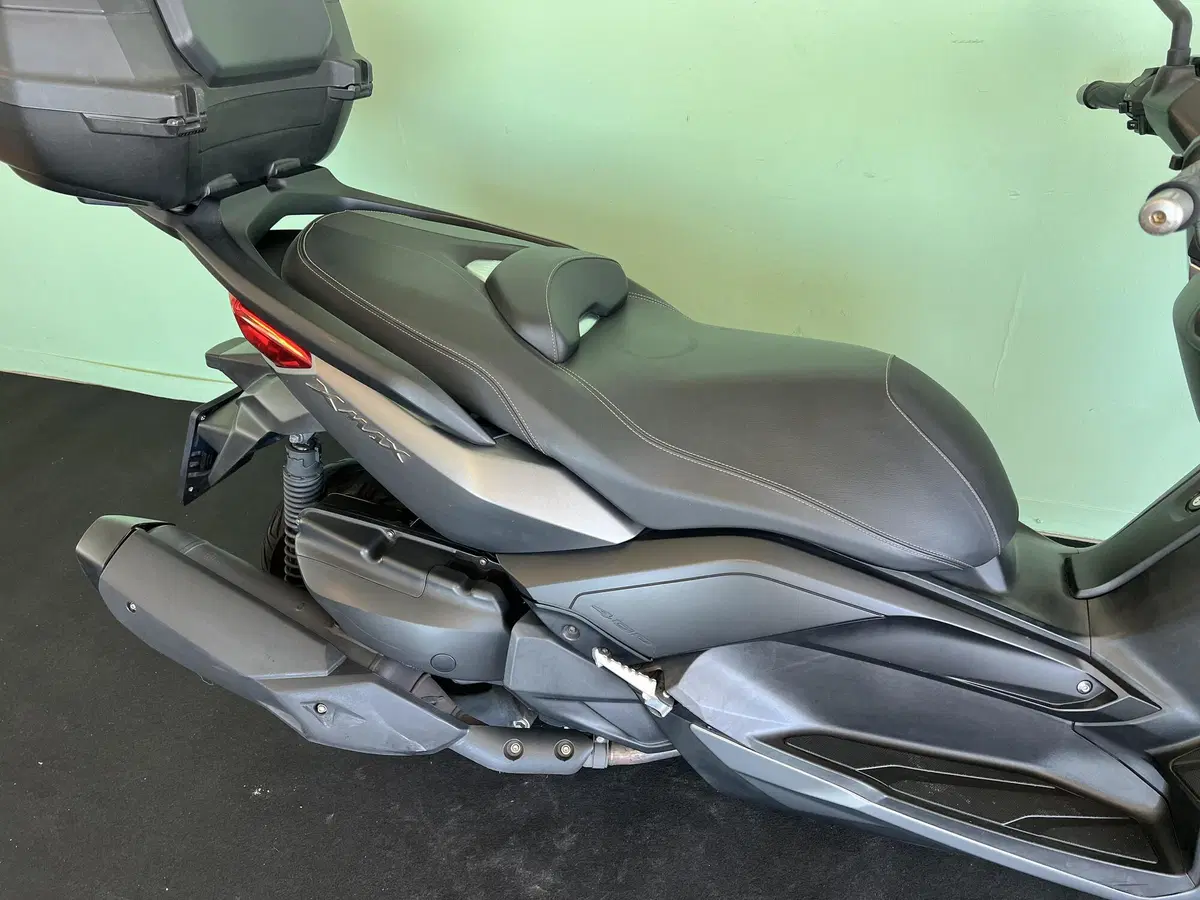 Yamaha X-Max 400 ABS (2013 - 16) (10)