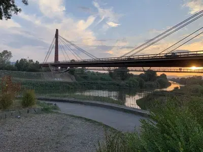 Tragedia sul Ponte all'Indiano, pedone investito e ucciso da uno scooter, traffico di Firenze in tilt 