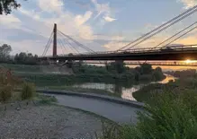 Tragedia sul Ponte all'Indiano, pedone investito e ucciso da uno scooter, traffico di Firenze in tilt 