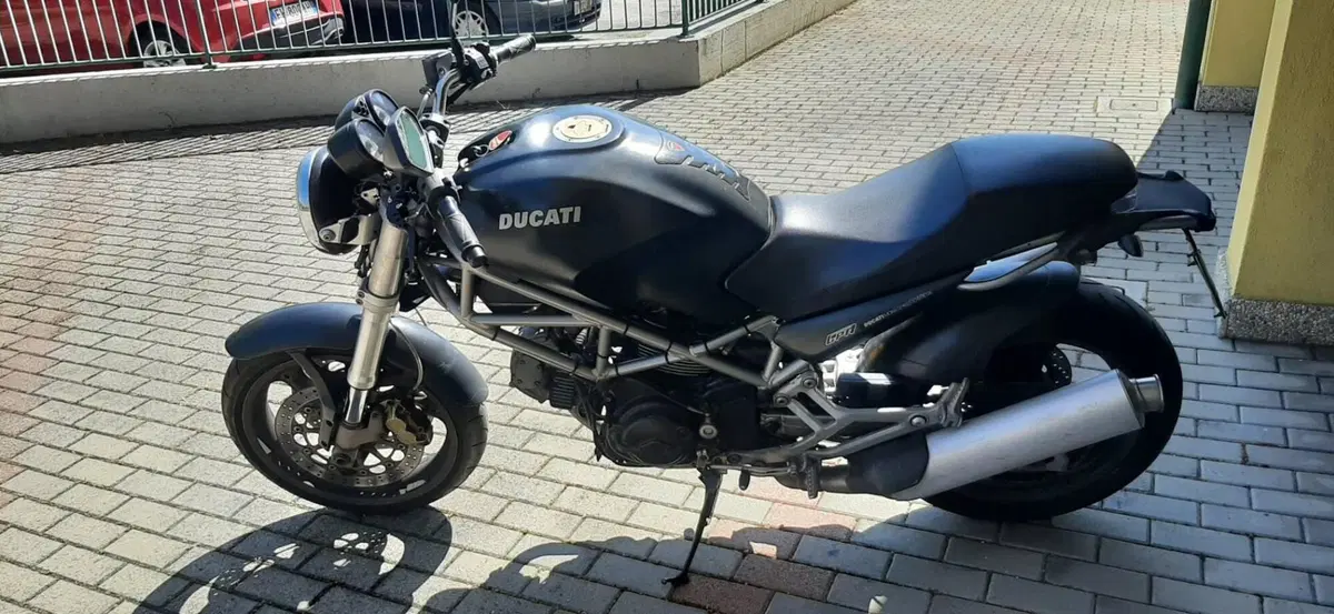 Ducati Monster 620 Dark (2003 - 06) (12)