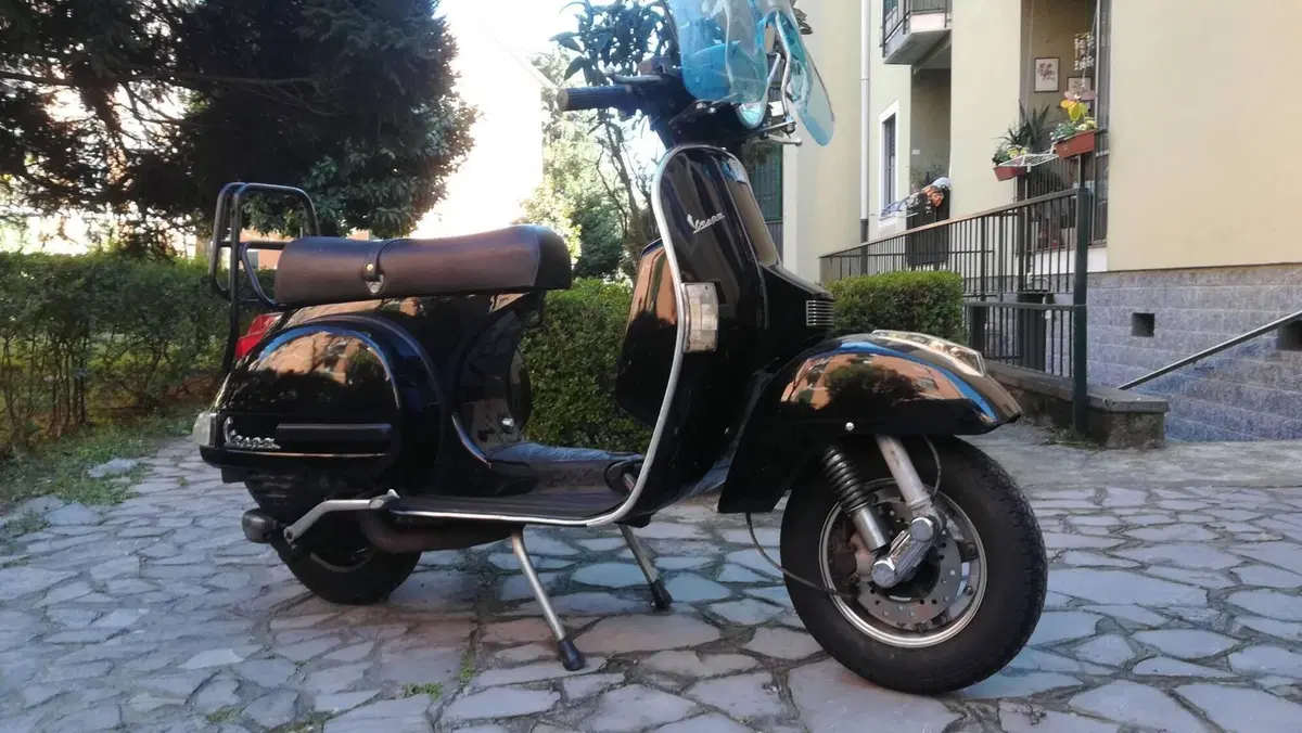 Piaggio Vespa 150 PX (1980 - 00) (4)