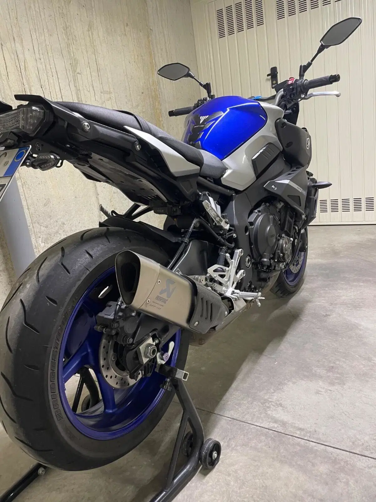 Yamaha MT-10 ABS (2016 - 17) (4)