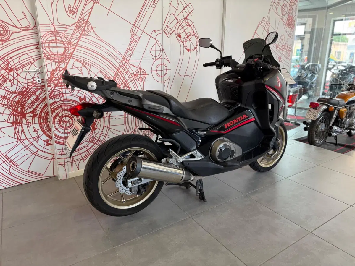 Honda Integra 750 DCT ABS (2014 - 15) (3)