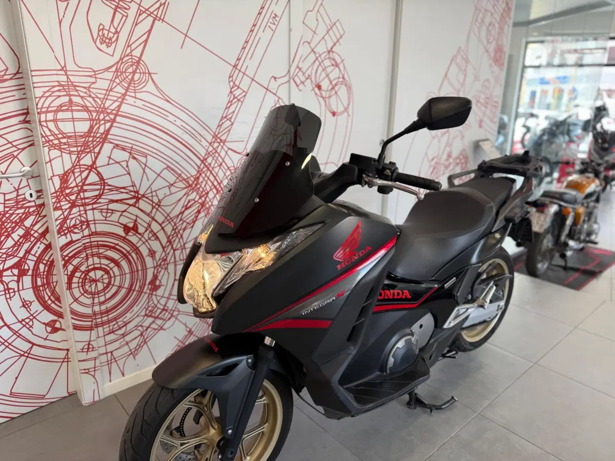 Honda Integra 750 DCT ABS (2014 - 15) (14)