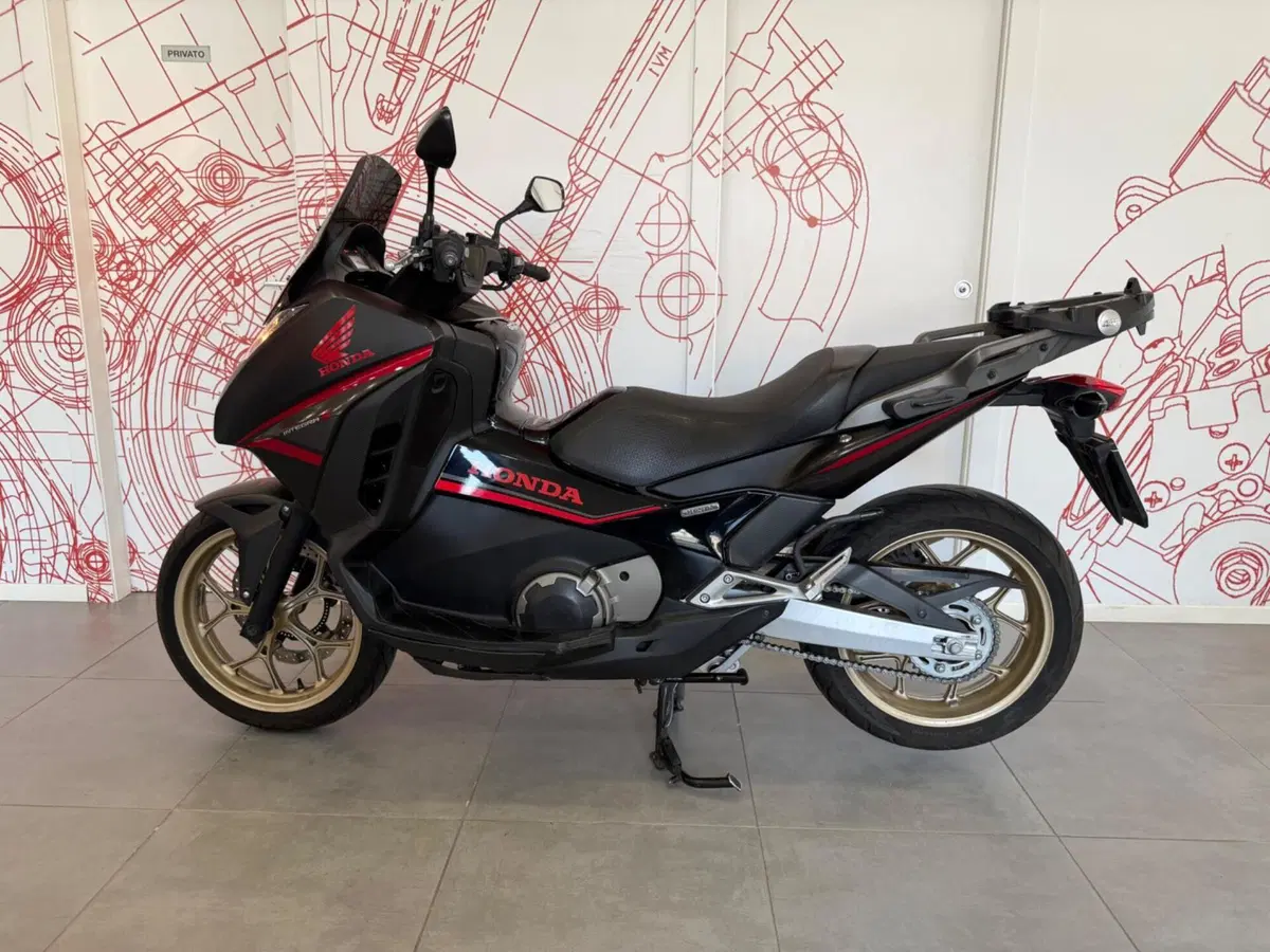 Honda Integra 750 DCT ABS (2014 - 15) (4)