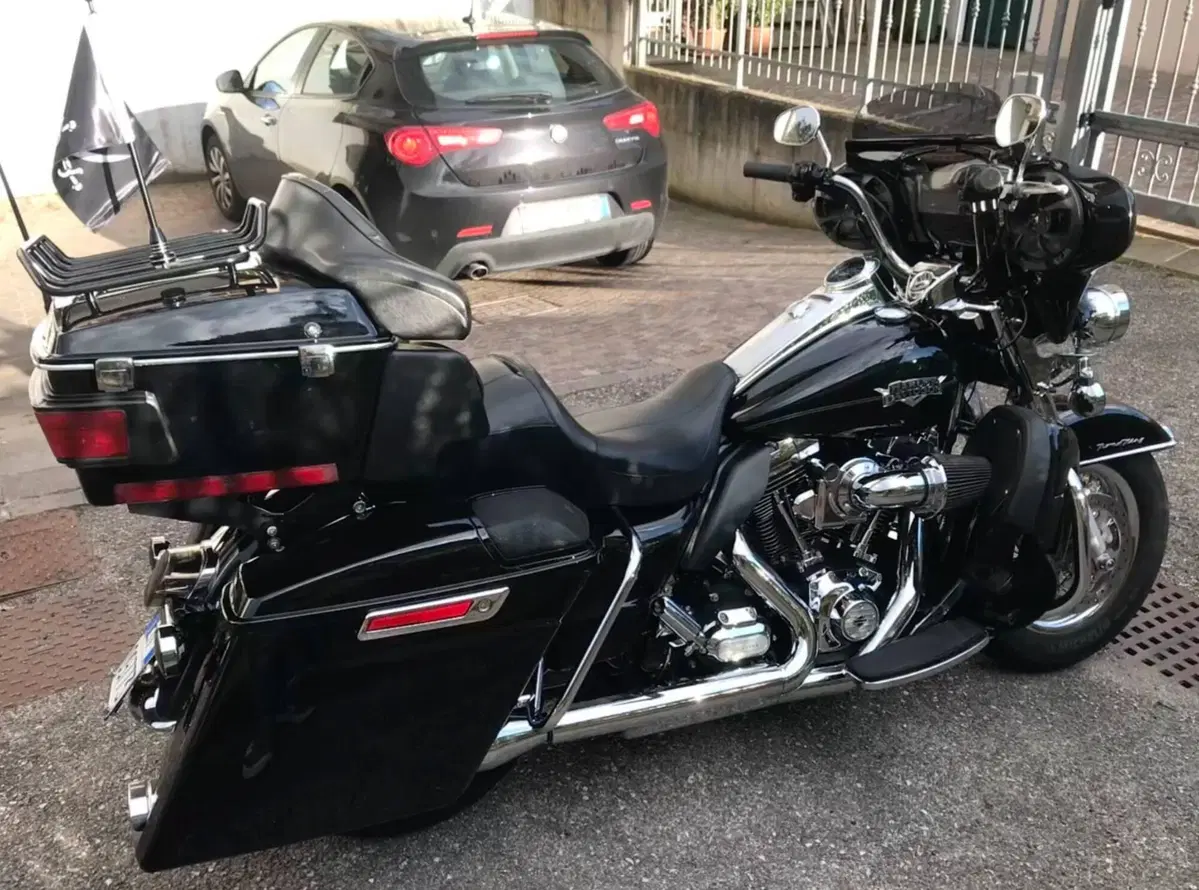 Harley-Davidson 103 Road King Classic (2011 - 13) - FLHRC (4)