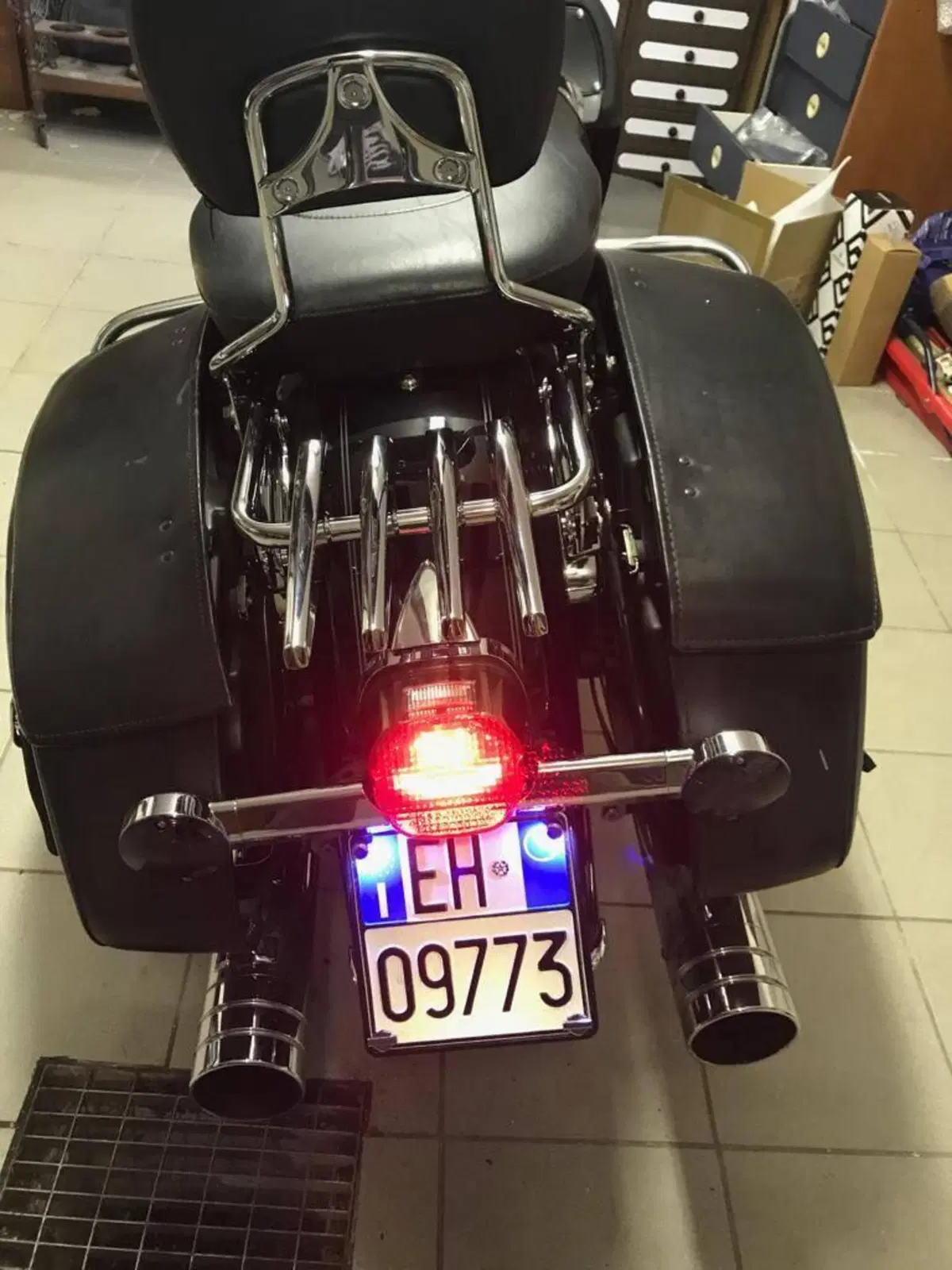 Harley-Davidson 103 Road King Classic (2011 - 13) - FLHRC (8)