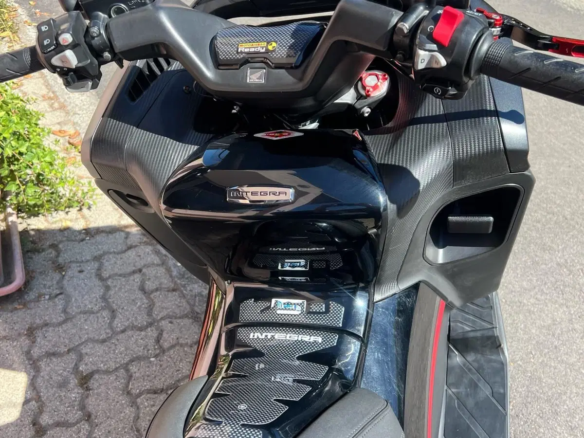 Honda Integra 750 DCT ABS (2014 - 15) (12)