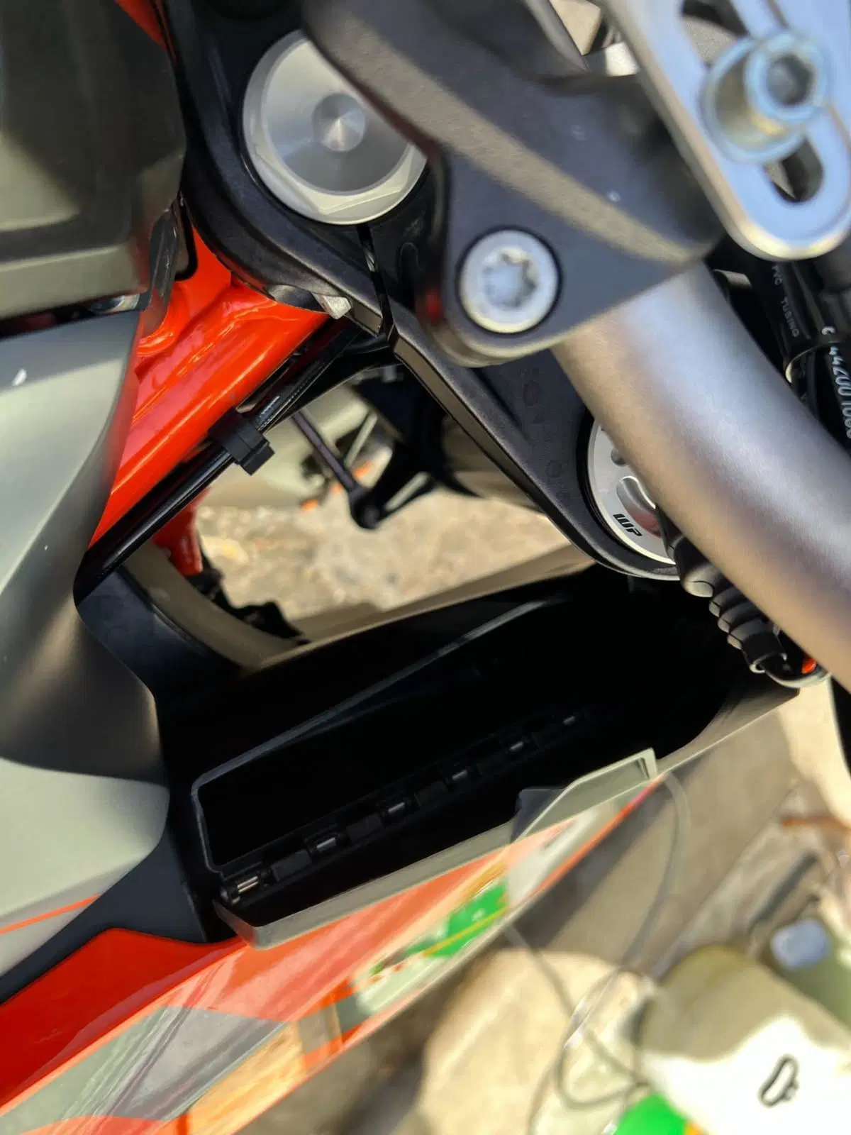 KTM 1290 Super Duke GT (2022 - 25) (10)