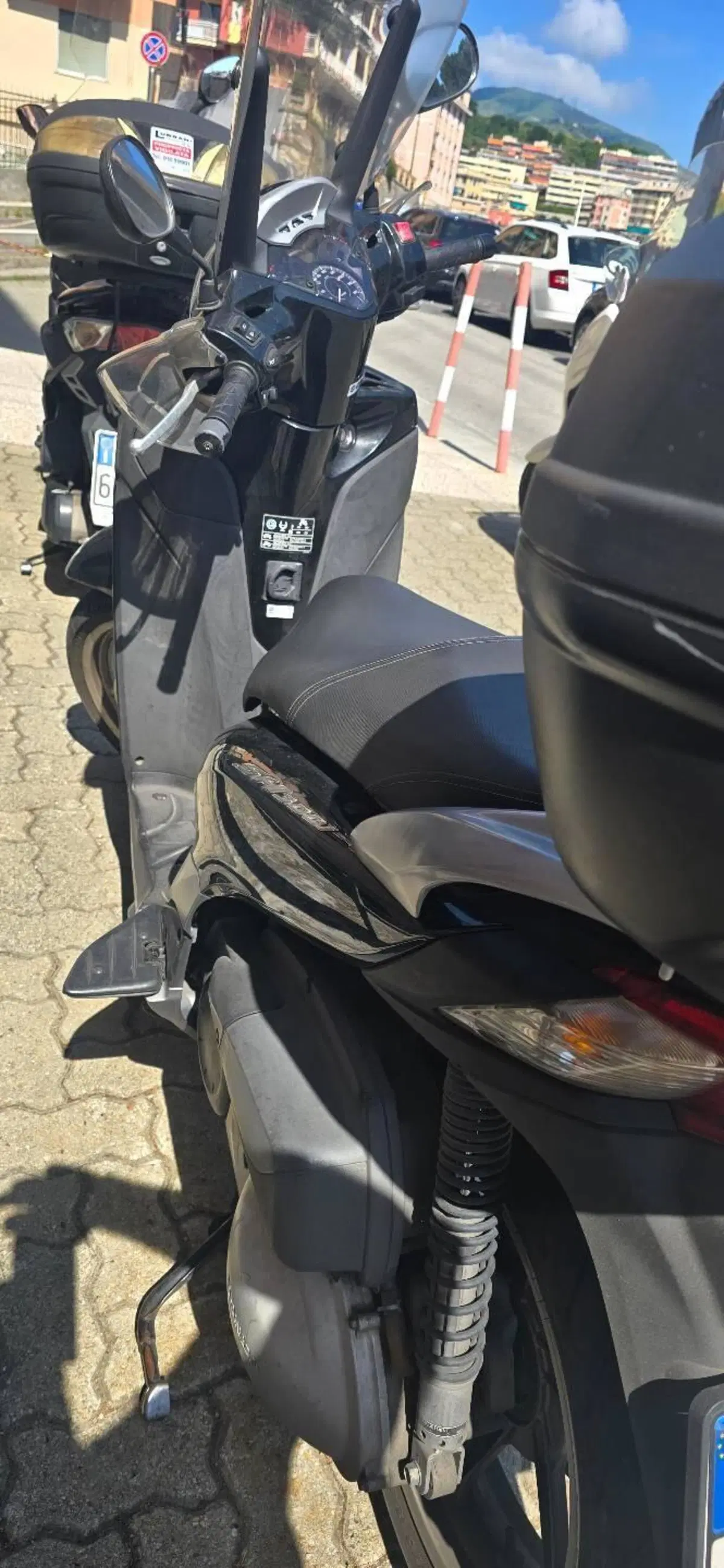 Honda SH 300 i ABS (2013 - 14) (3)