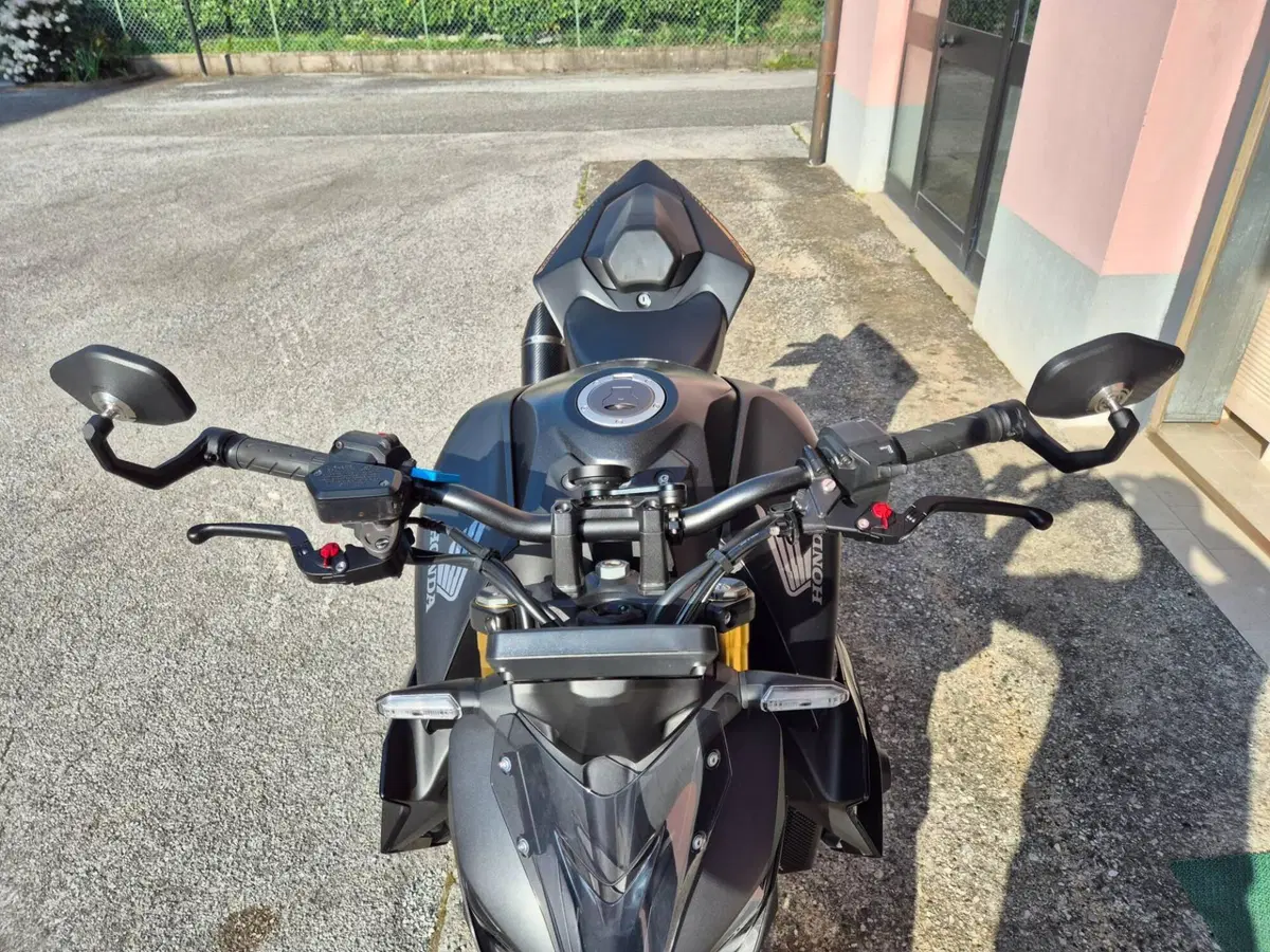 Honda CB 1000 Hornet SP (2025 - 26) (15)