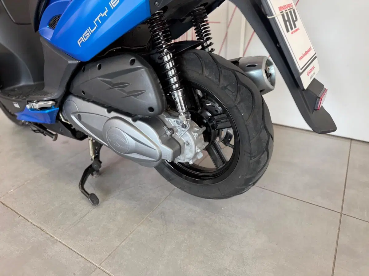 Kymco Agility 125 R16 + (2017 - 20) (14)
