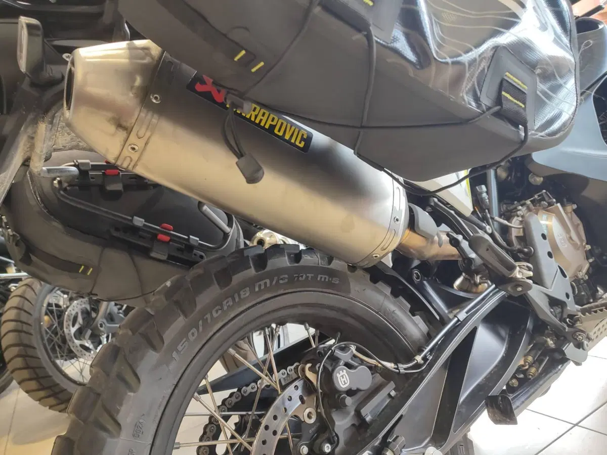 Husqvarna Norden 901 (2022 - 26) (11)