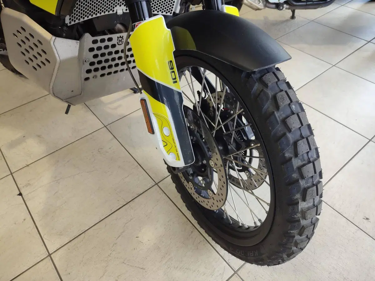Husqvarna Norden 901 (2022 - 26) (17)