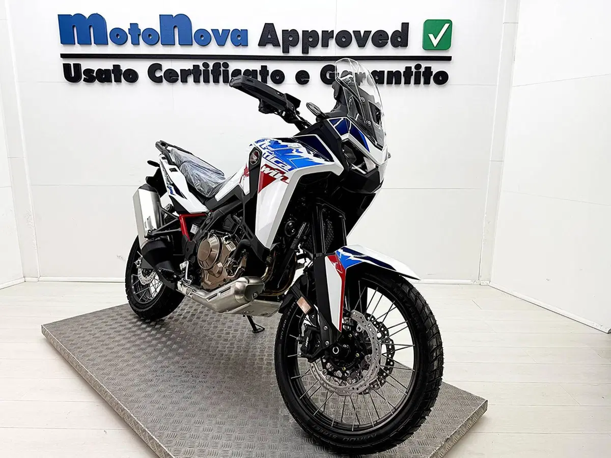Honda Africa Twin CRF 1100L (2024 - 26) (5)