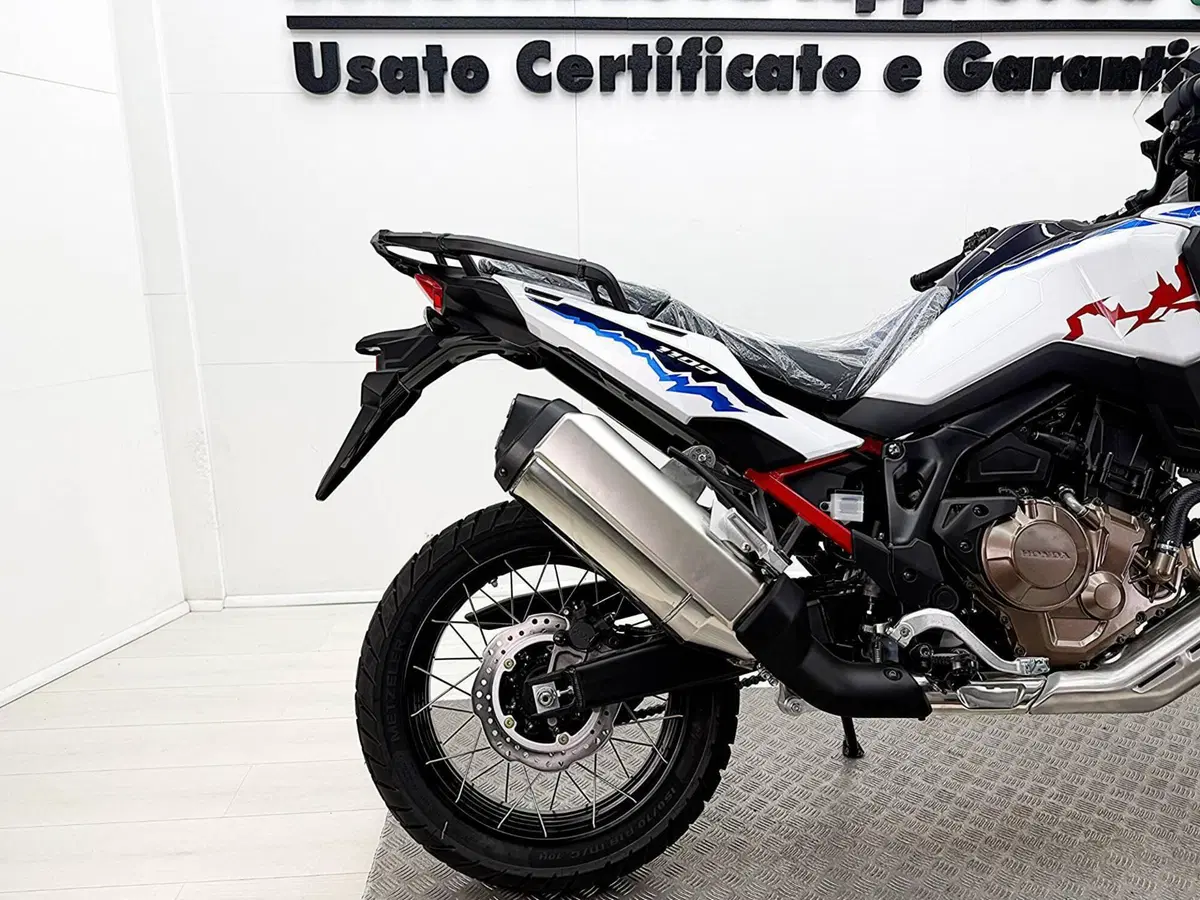 Honda Africa Twin CRF 1100L (2024 - 26) (7)