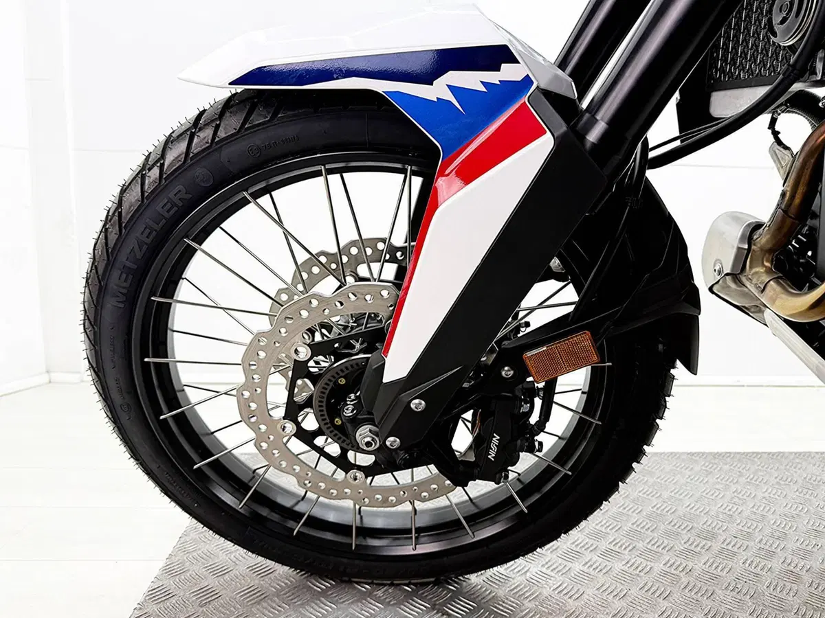 Honda Africa Twin CRF 1100L (2024 - 26) (13)