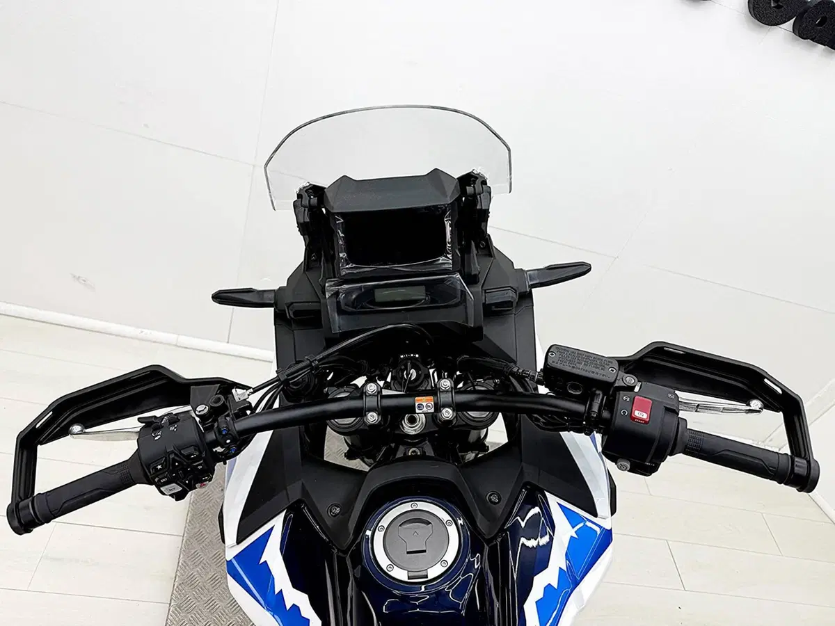 Honda Africa Twin CRF 1100L (2024 - 26) (19)