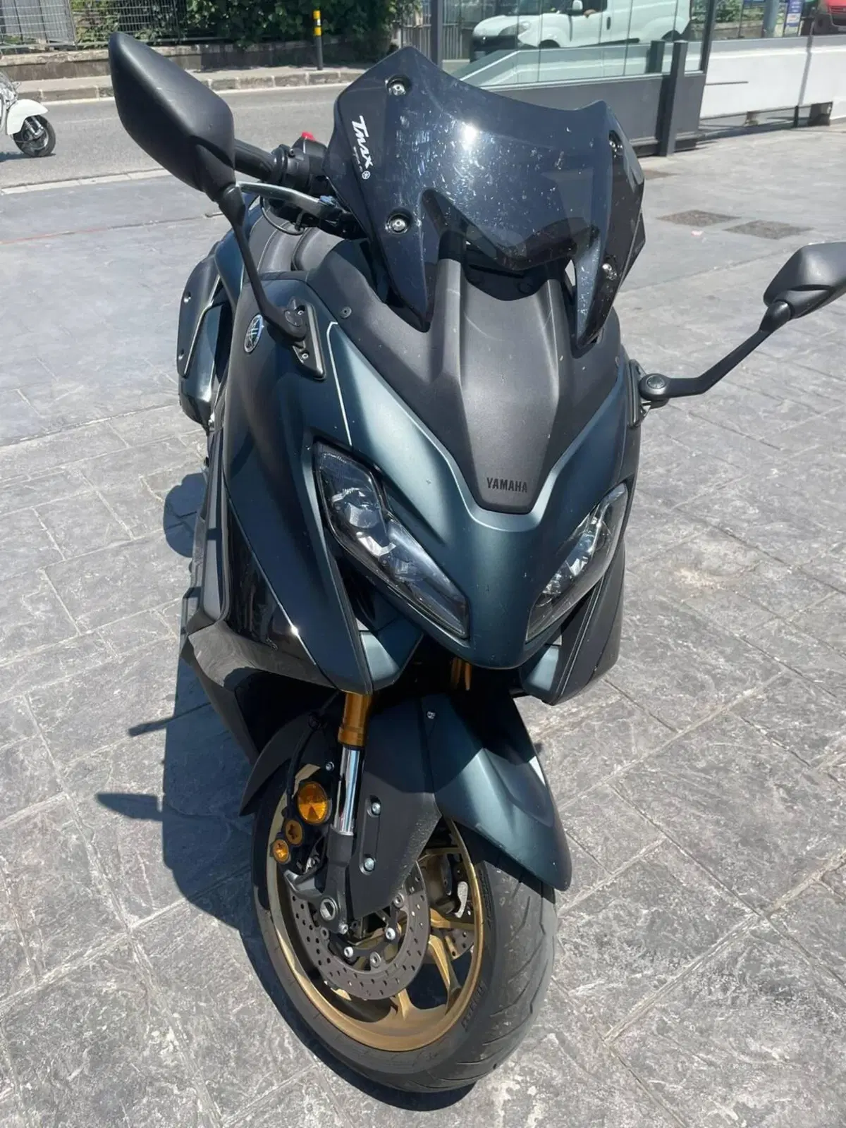 Yamaha T-Max 560 Tech Max (2022 - 24) (3)