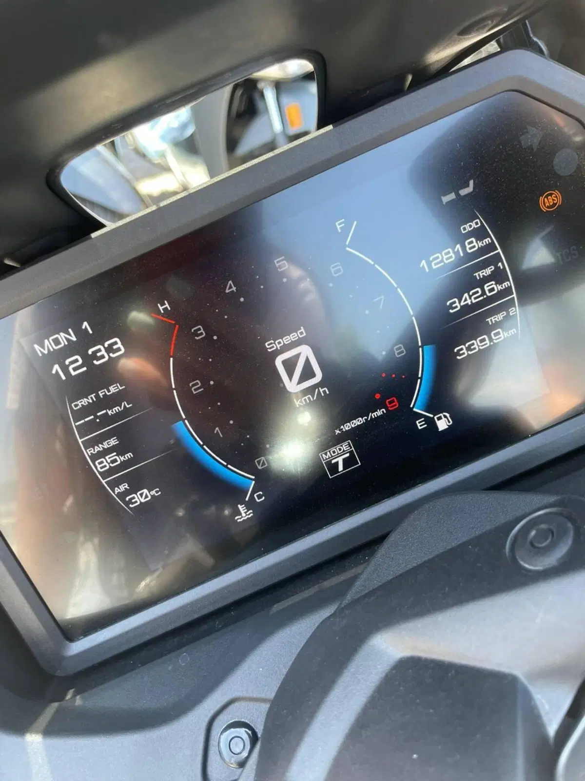 Yamaha T-Max 560 Tech Max (2022 - 24) (5)