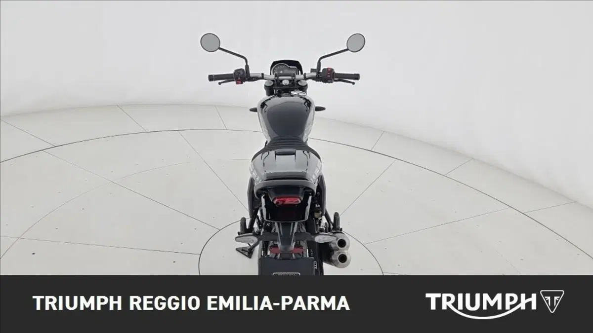 Triumph Tracker 400 (2026) (14)