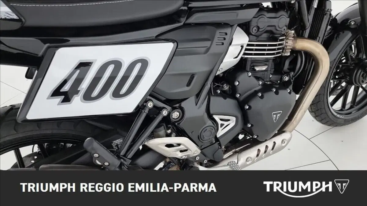 Triumph Tracker 400 (2026) (18)