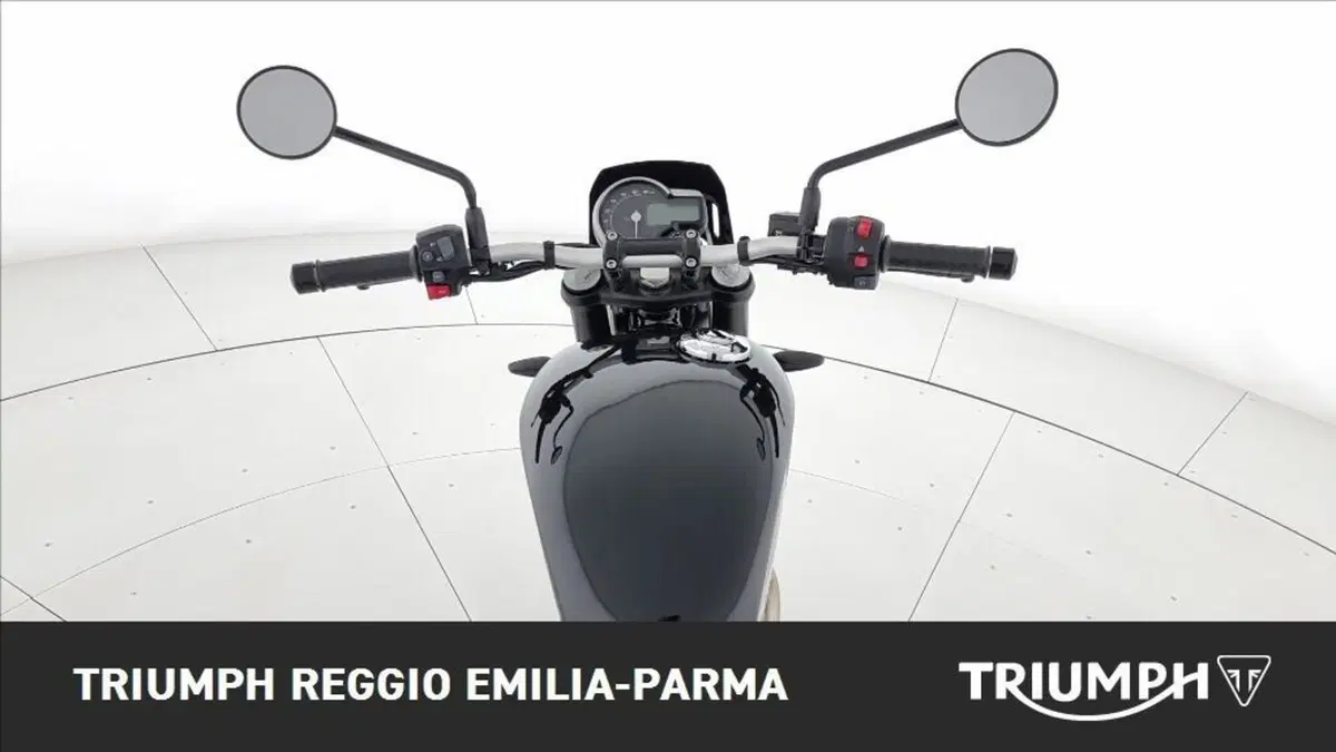Triumph Tracker 400 (2026) (15)