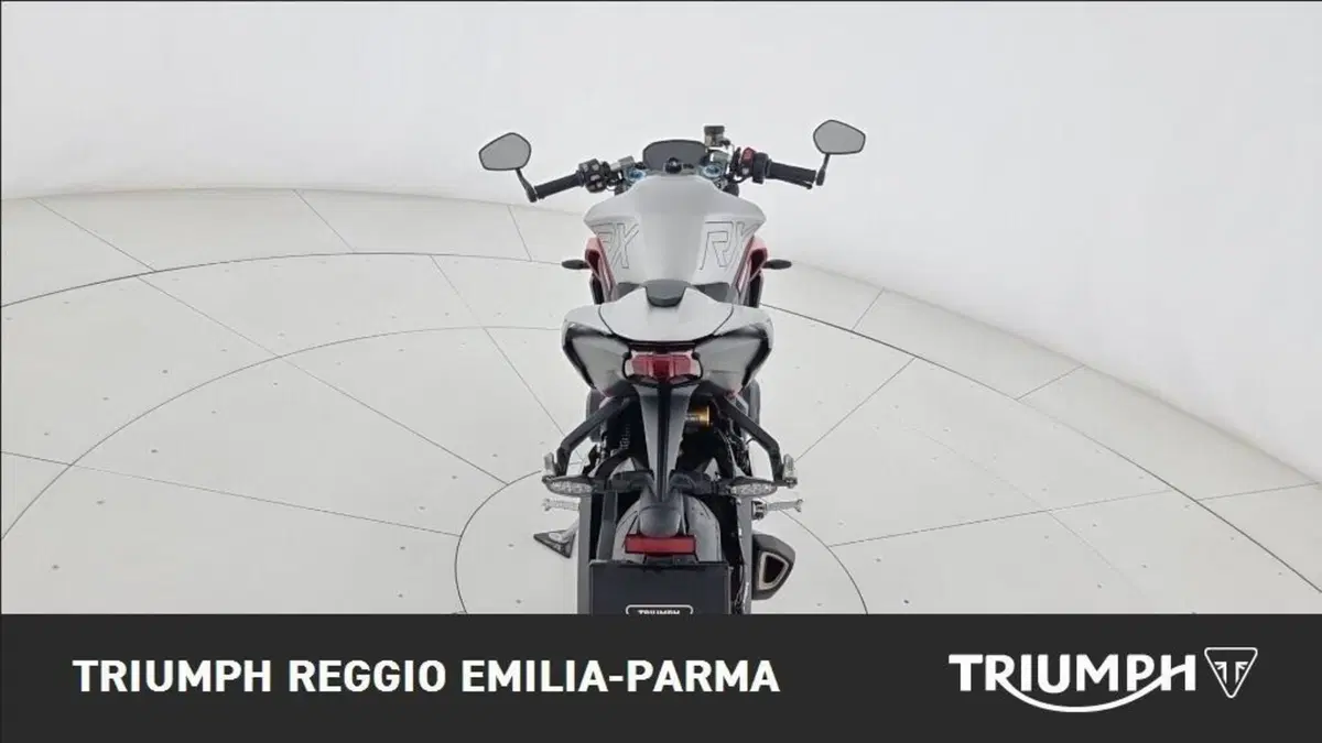Triumph Street Triple 765 RX (2026) (14)