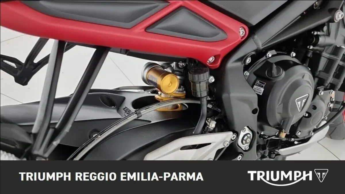 Triumph Street Triple 765 RX (2026) (18)