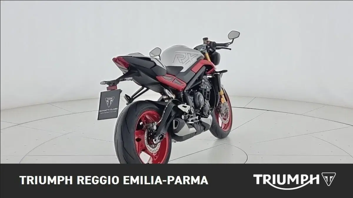 Triumph Street Triple 765 RX (2026) (8)