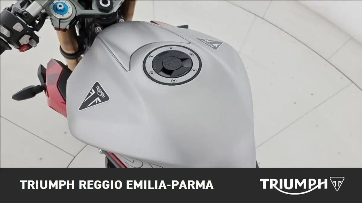 Triumph Street Triple 765 RX (2026) (12)