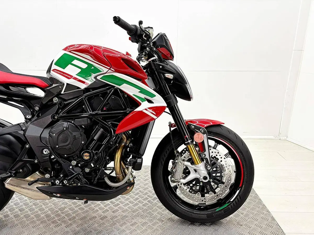 MV Agusta Dragster 800 RC SCS (2022 - 25) (9)