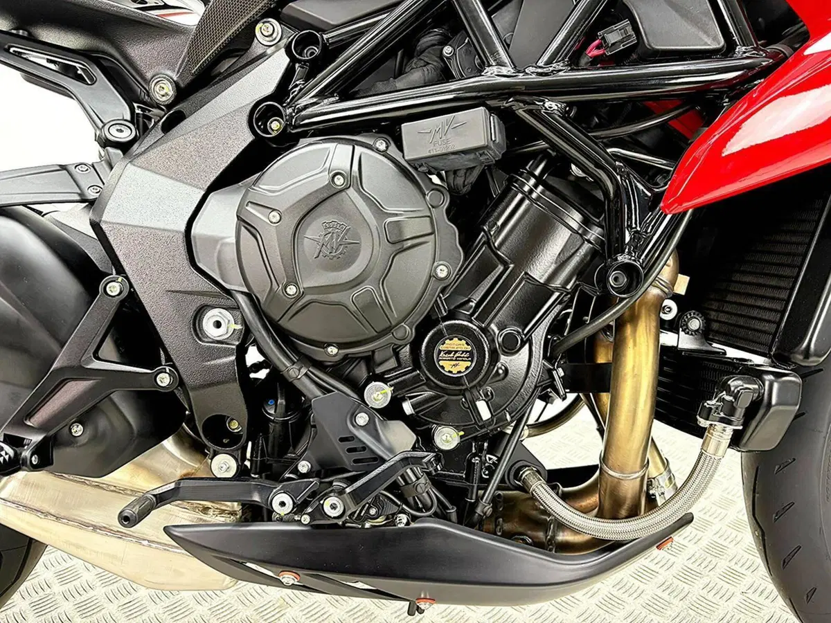 MV Agusta Dragster 800 RC SCS (2022 - 25) (8)