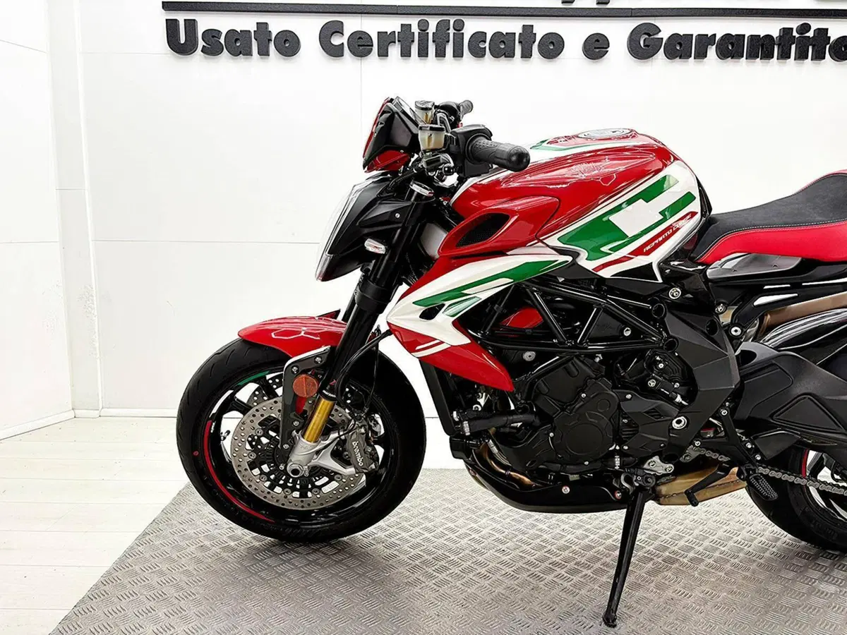 MV Agusta Dragster 800 RC SCS (2022 - 25) (12)