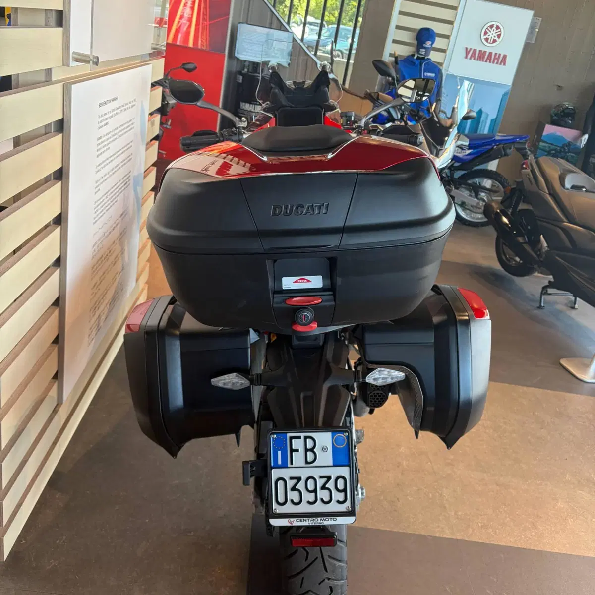 Ducati Multistrada V4 S (2021 - 24) (2)