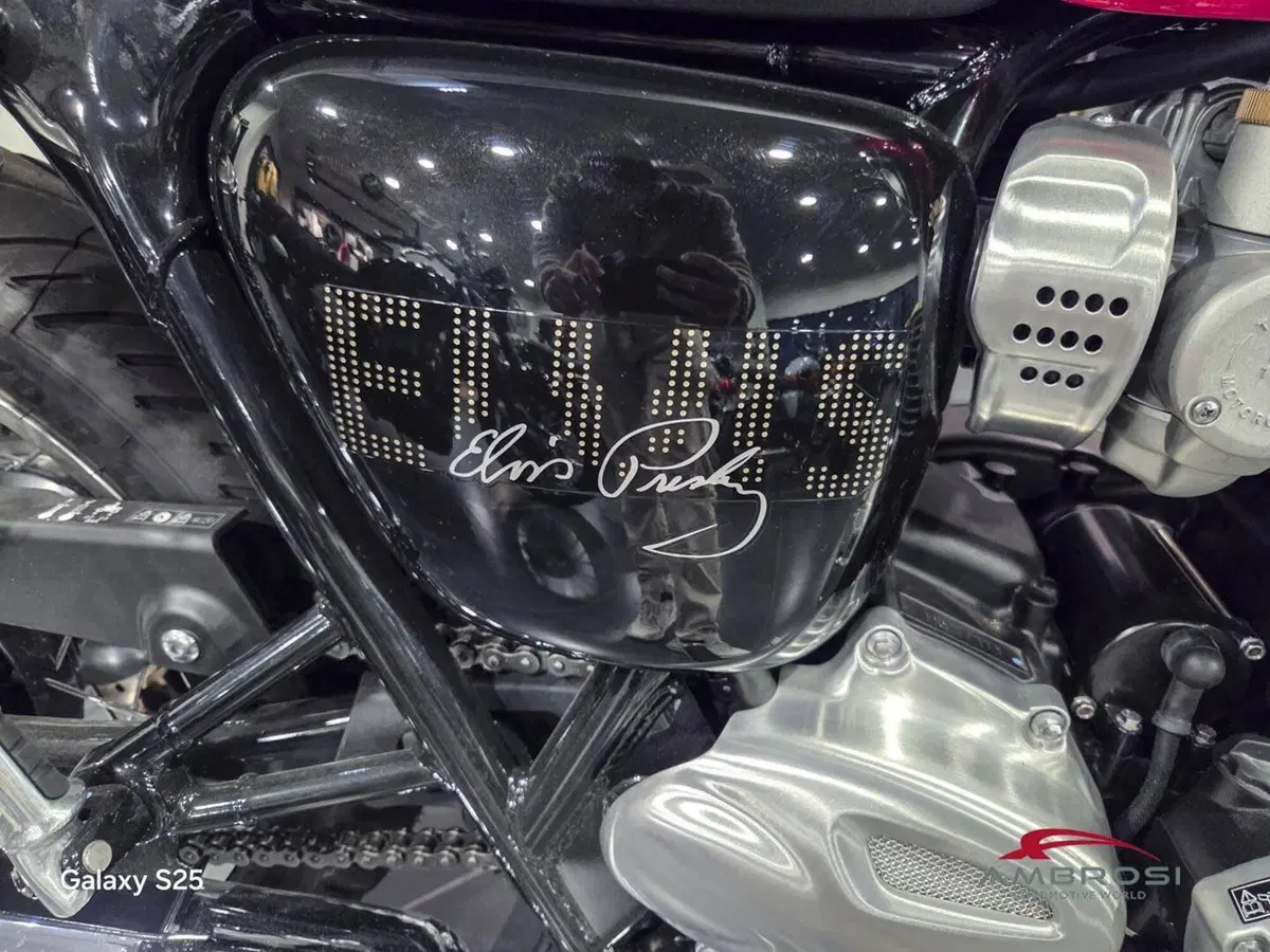 Triumph Bonneville T120 Icon Edition (2025 - 26) (2)