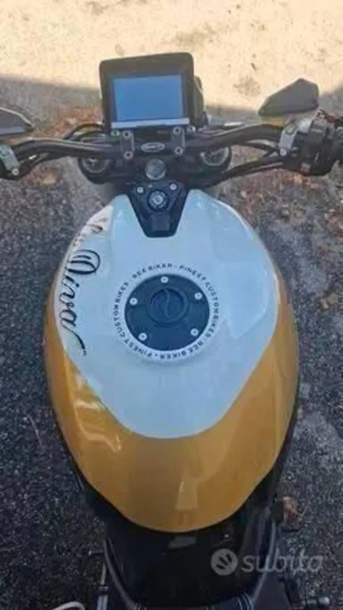 Ducati Monster 900 (1993 - 96) (5)