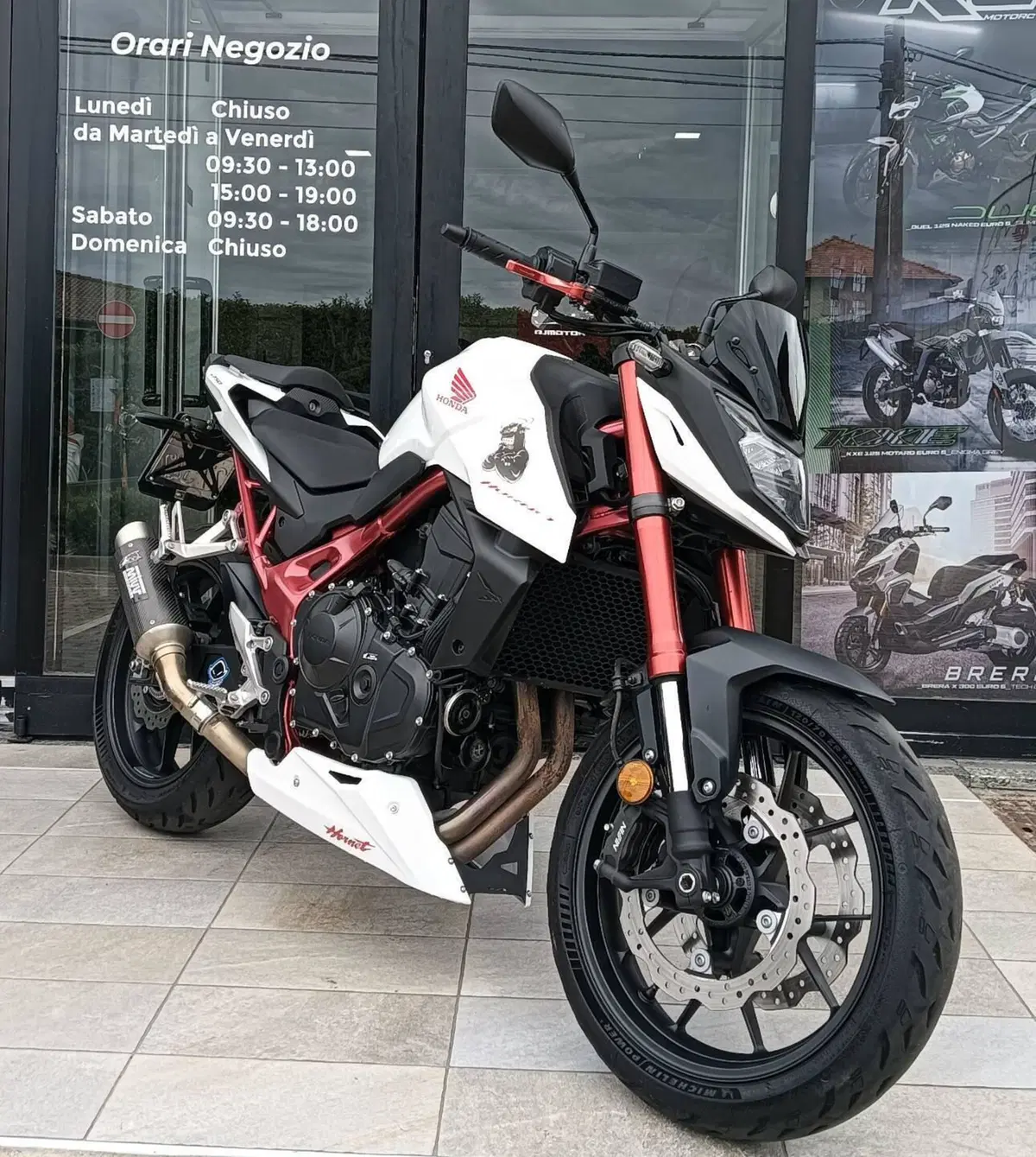 Honda CB 750 Hornet (2023 - 24) (5)