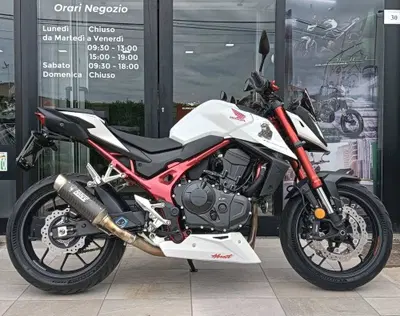 Honda CB 750 Hornet (2023 - 24) usata