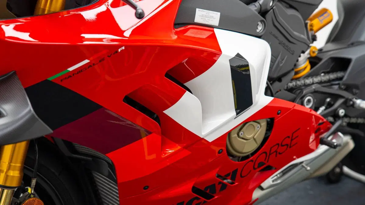 Ducati Panigale V4 R (2023 - 24) (12)