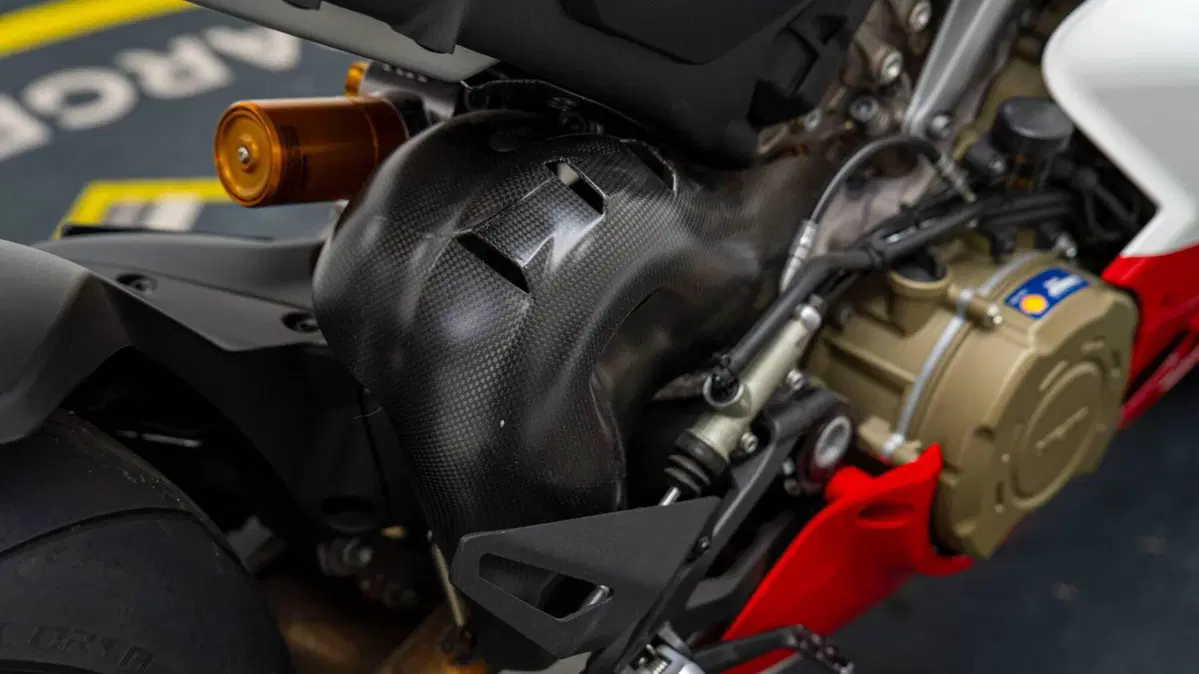 Ducati Panigale V4 R (2023 - 24) (17)